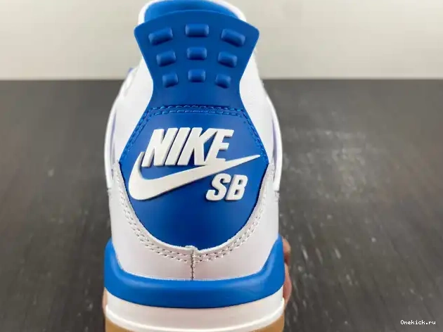 One Kick Jordan 4 DR5415-104 SB Retro 0603